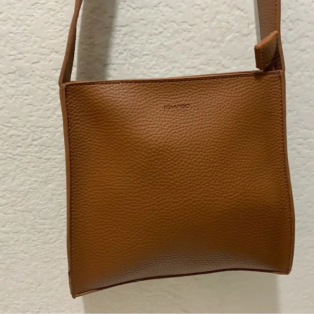 Anthropologie Remi And Reid Vegan Leather  Brown  Crossbody Bag top zip
